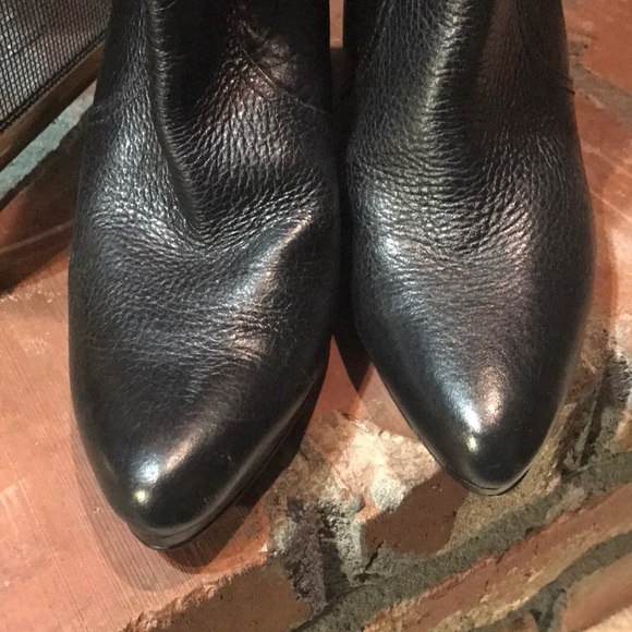 Simply Vera Vera Wang Booties! - Picture 3 of 9